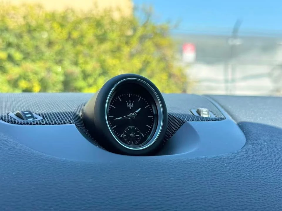 2023 Maserati Levante Modena - Image 13 of 16