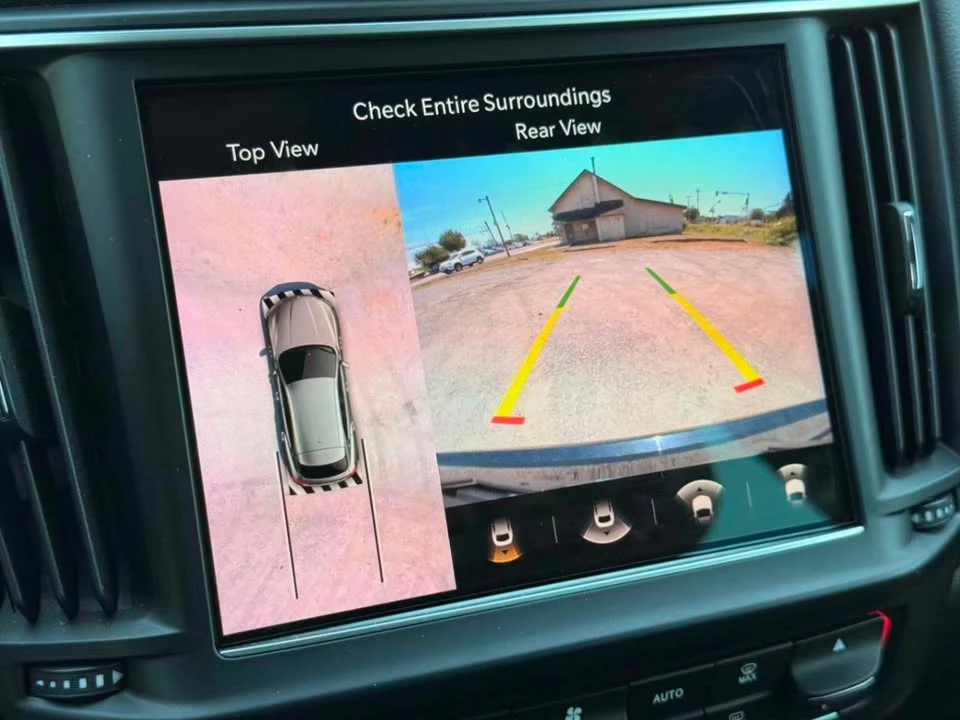 2023 Maserati Levante Modena - Image 14 of 16