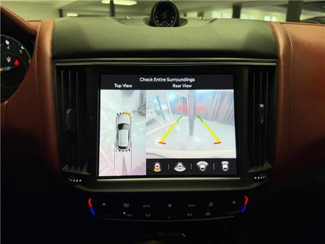 2023 Maserati Levante Modena - Image 18 of 20