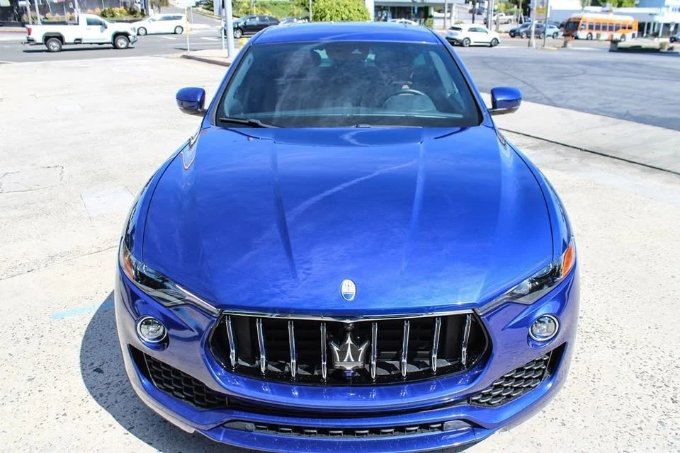 2023 Maserati Levante - Image 9 of 20