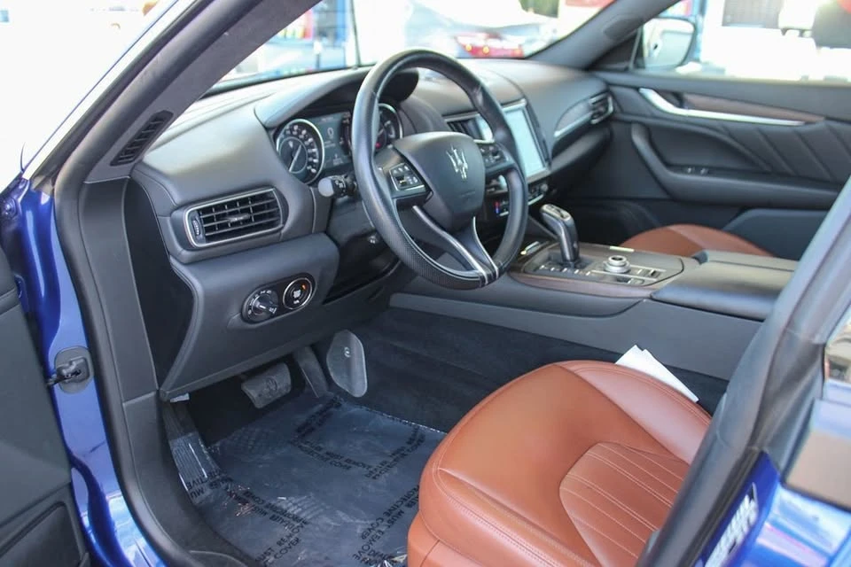 2023 Maserati Levante - Image 14 of 20
