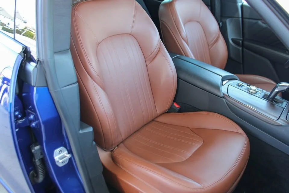 2023 Maserati Levante - Image 19 of 20