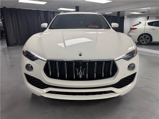 2023 Maserati Levante Modena - Image 8 of 20
