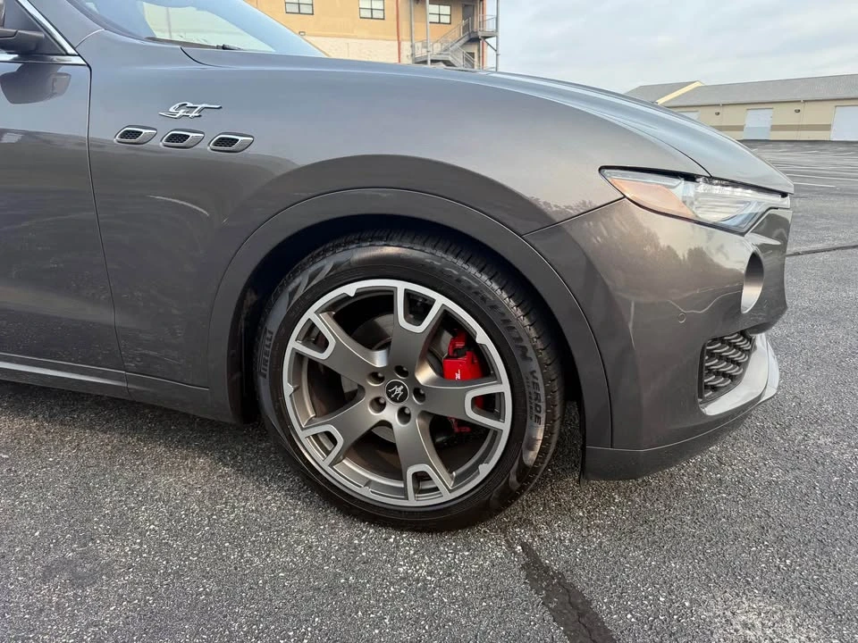 2023 Maserati Levante Modena - Image 6 of 20
