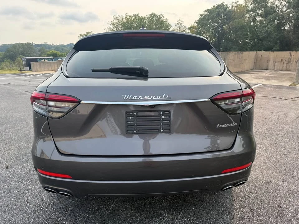 2023 Maserati Levante Modena - Image 9 of 20