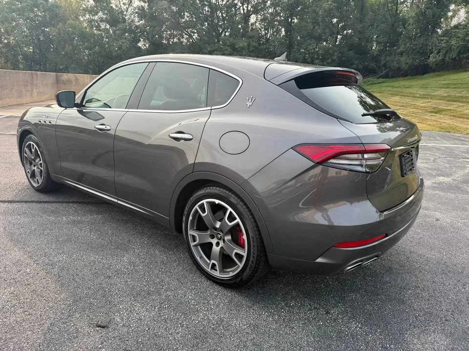2023 Maserati Levante Modena - Image 10 of 20