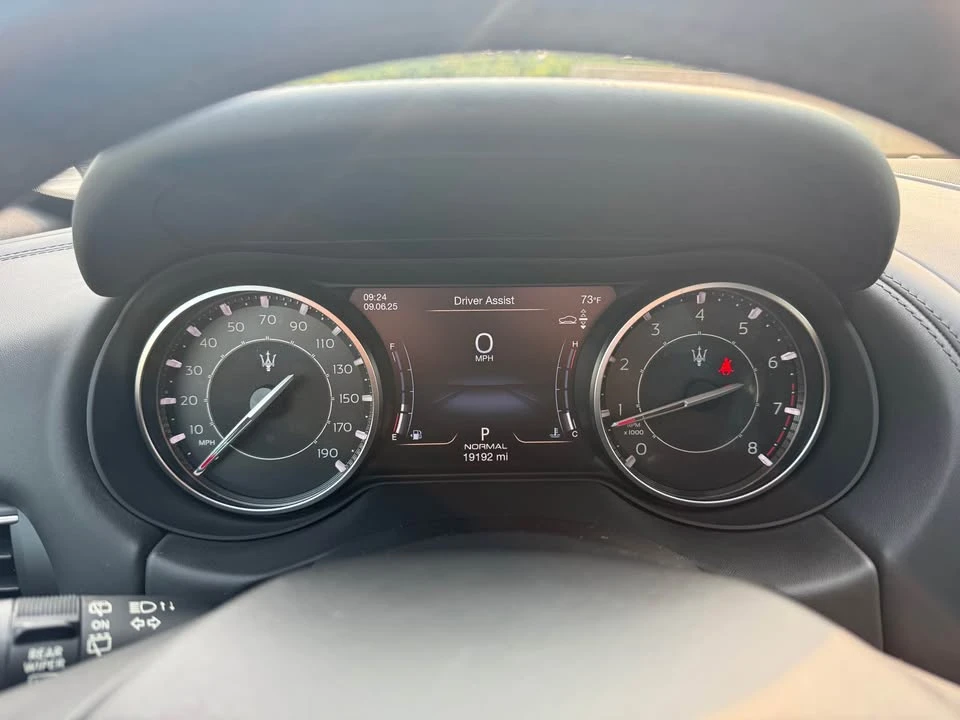 2023 Maserati Levante Modena - Image 14 of 20