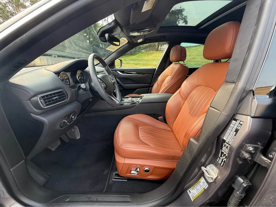 2023 Maserati Levante Modena - Image 13 of 20