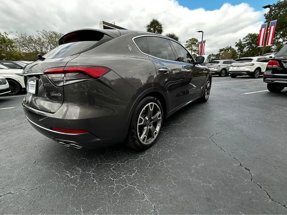 2023 Maserati Levante Modena - Image 6 of 18