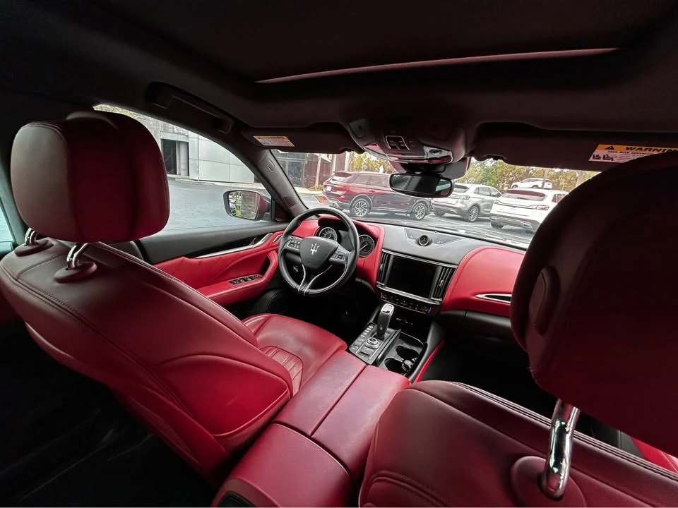 2023 Maserati Levante Modena - Image 12 of 18