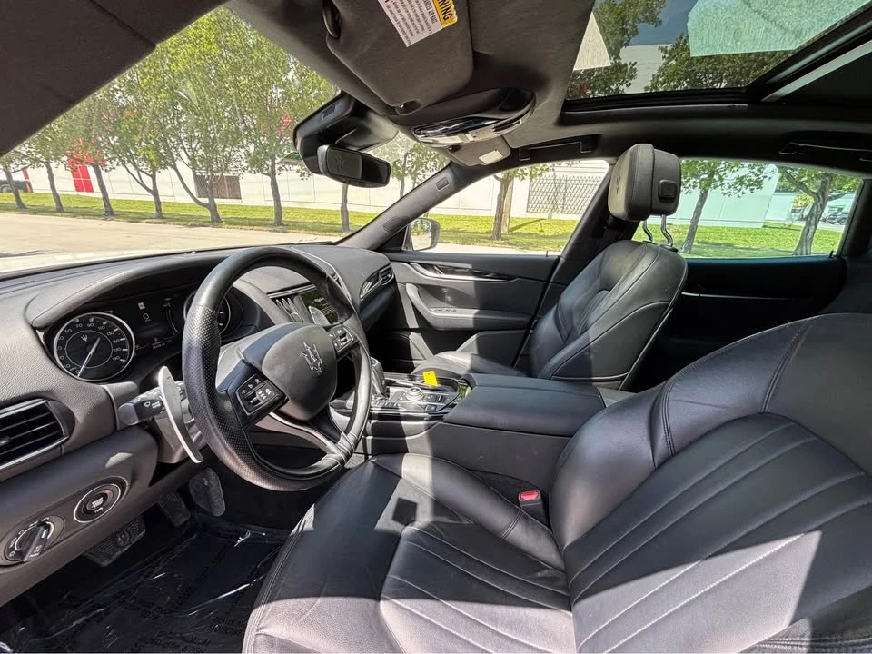 2023 Maserati Levante Modena - Image 12 of 19