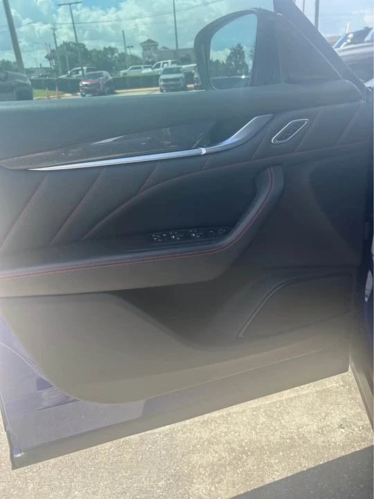 2023 Maserati Levante Modena - Image 10 of 18