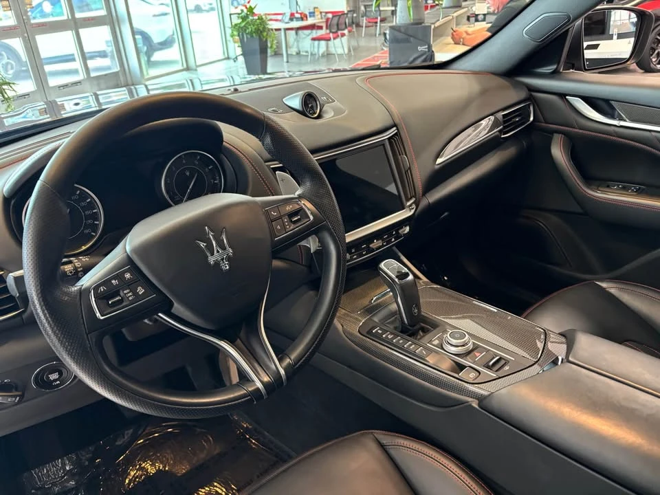 2023 Maserati Levante Modena - Image 8 of 9