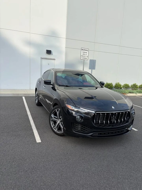2023 Maserati Levante Modena - Image 2 of 13
