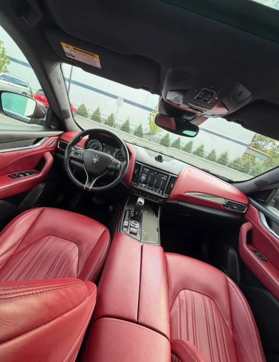 2023 Maserati Levante Modena - Image 4 of 6