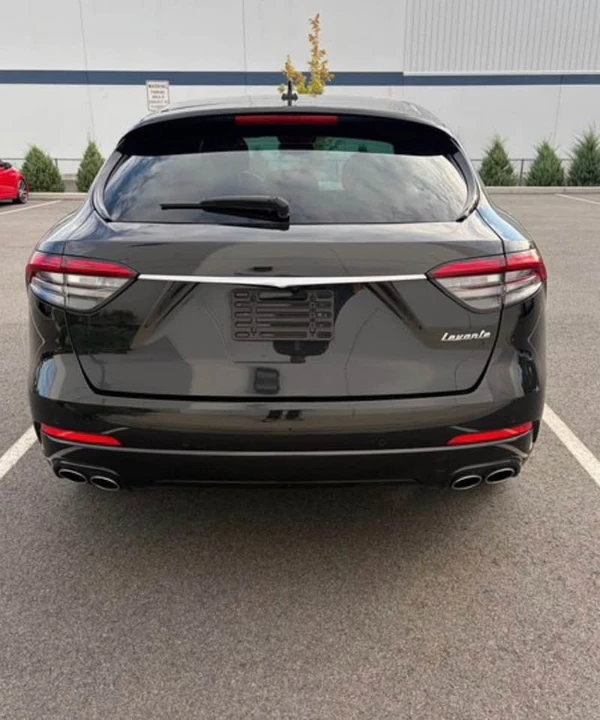 2023 Maserati Levante Modena - Image 2 of 6