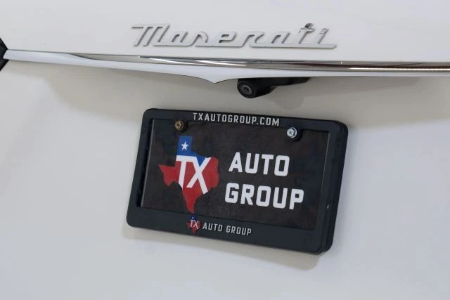 2023 Maserati Levante - Image 14 of 21