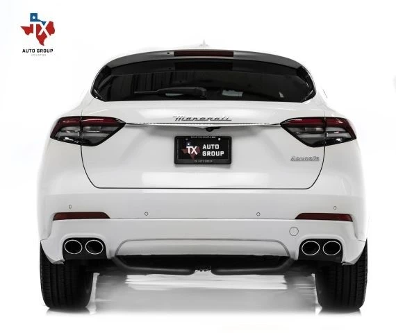 2023 Maserati Levante - Image 12 of 12