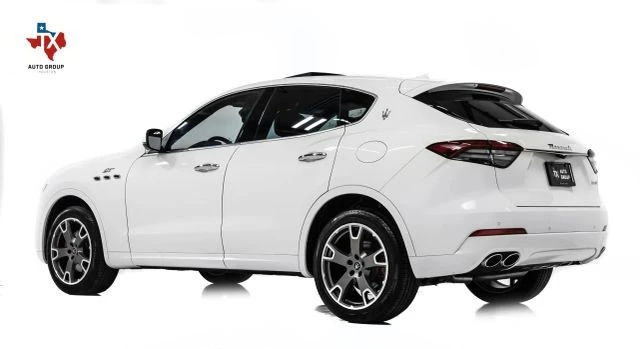 2023 Maserati Levante - Image 7 of 12