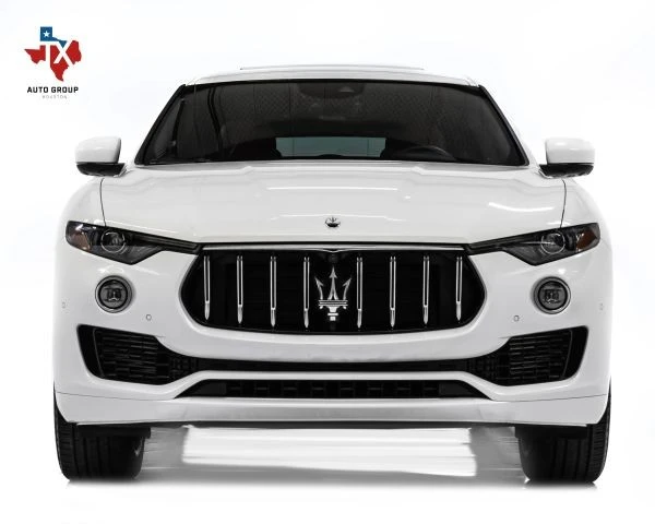 2023 Maserati Levante - Image 10 of 21