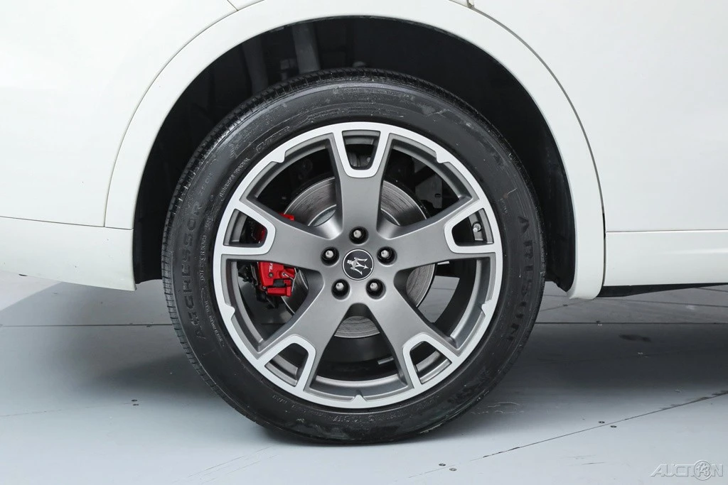 2023 Maserati Levante - Image 21 of 21
