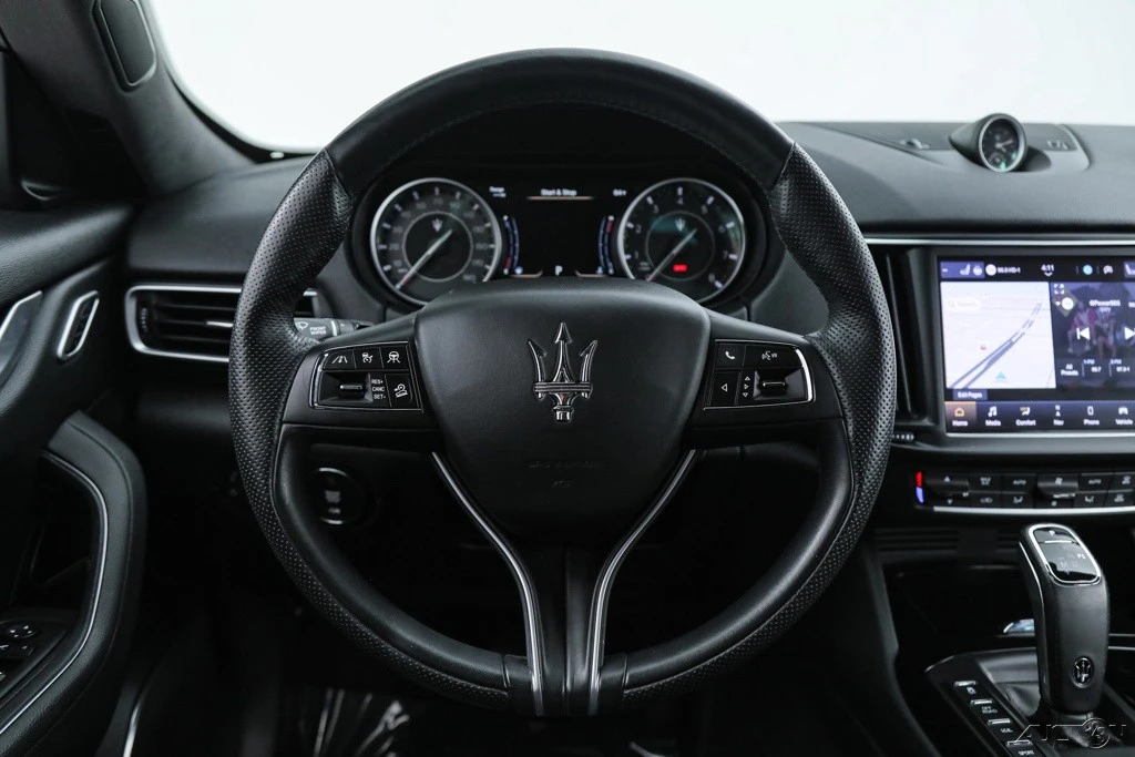 2023 Maserati Levante - Image 18 of 21
