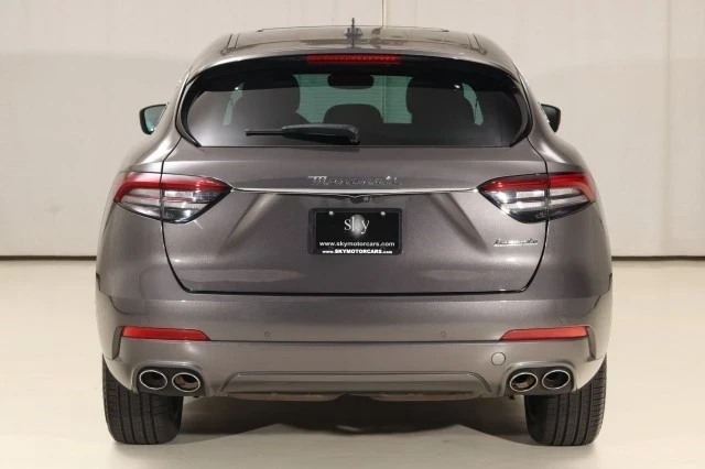 2023 Maserati Levante - Image 20 of 21