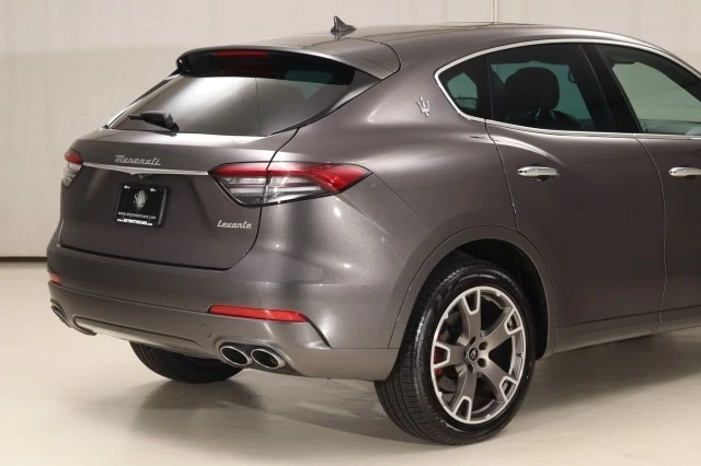 2023 Maserati Levante - Image 19 of 21