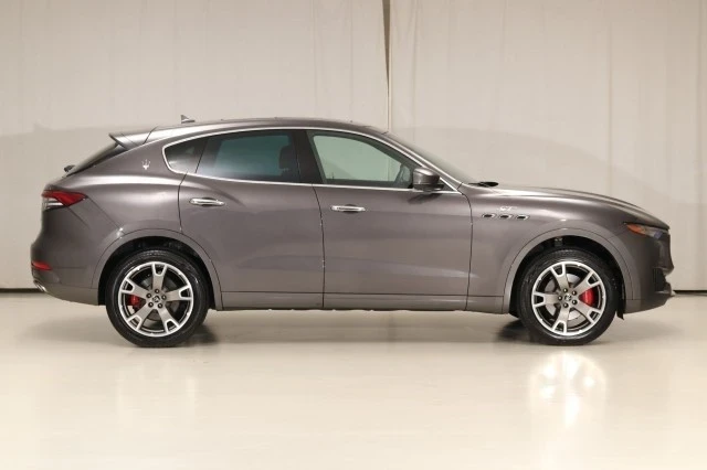 2023 Maserati Levante - Image 16 of 21