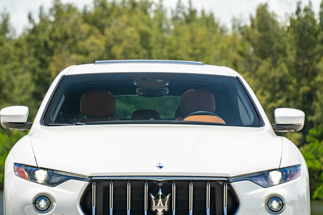 2023 Maserati Levante Modena - Image 26 of 31