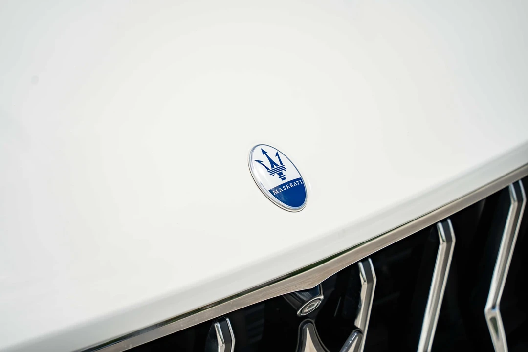 2023 Maserati Levante Modena - Image 25 of 31
