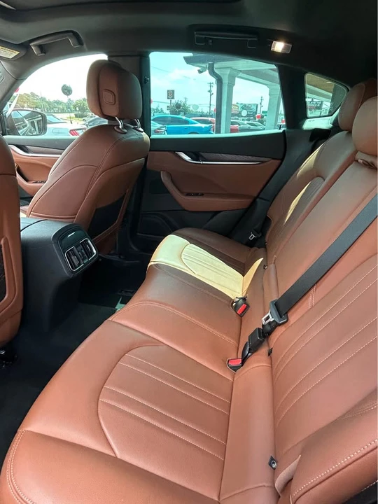 2023 Maserati Levante GTS - Image 12 of 12