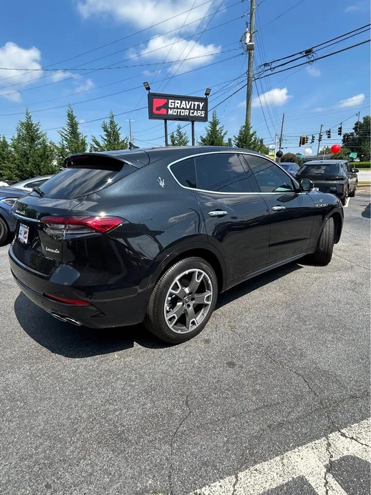 2023 Maserati Levante GTS - Image 7 of 12
