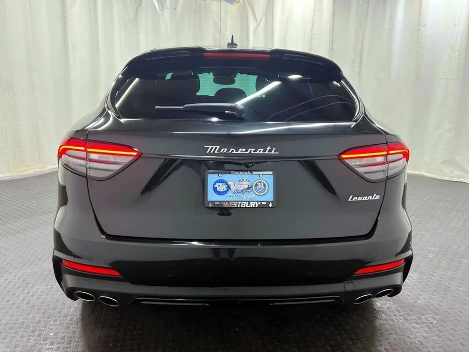2023 Maserati Levante Modena - Image 6 of 20