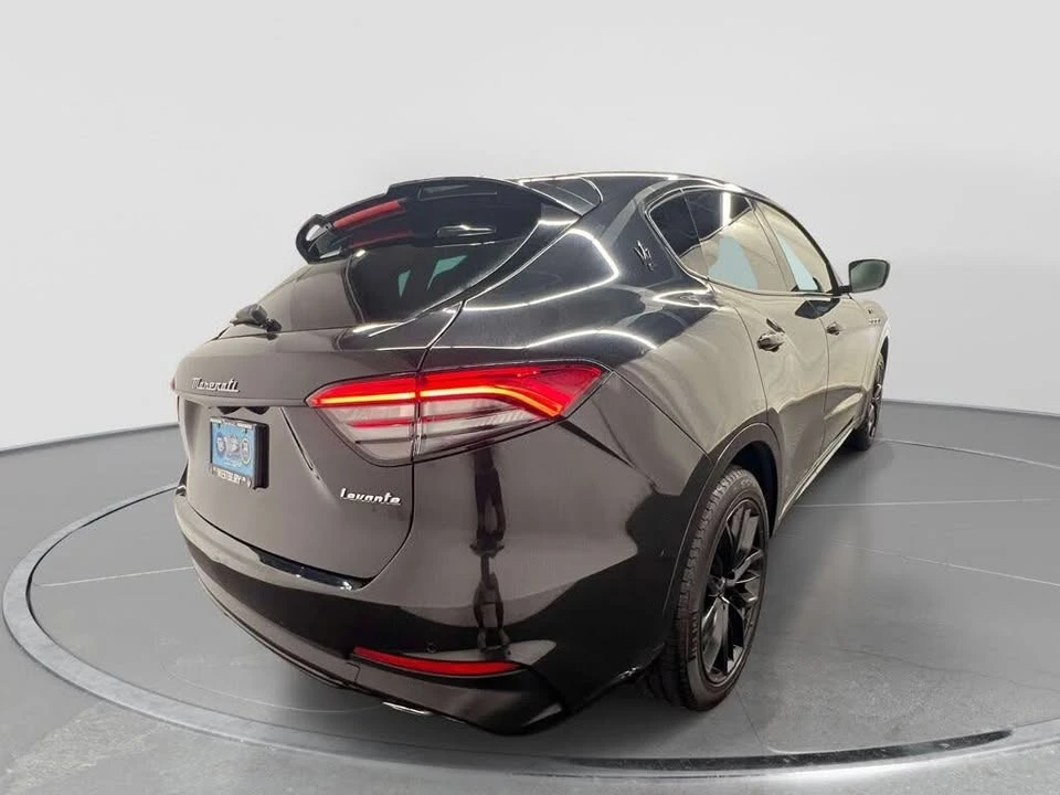2023 Maserati Levante Modena - Image 5 of 20