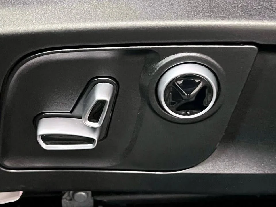 2023 Maserati Levante Modena - Image 14 of 20