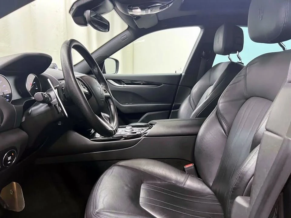 2023 Maserati Levante Modena - Image 11 of 20