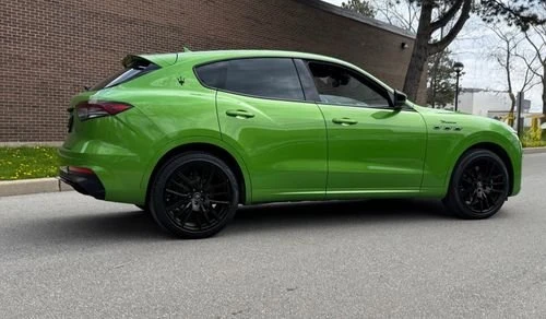 2023 Maserati Levante Modena - Image 12 of 20