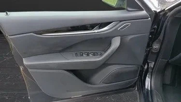 2023 Maserati Levante Modena - Image 13 of 19