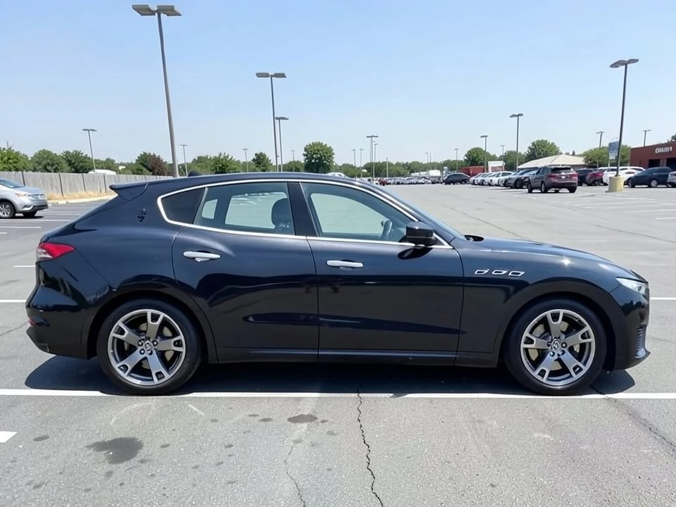 2023 Maserati Levante Modena - Image 4 of 20