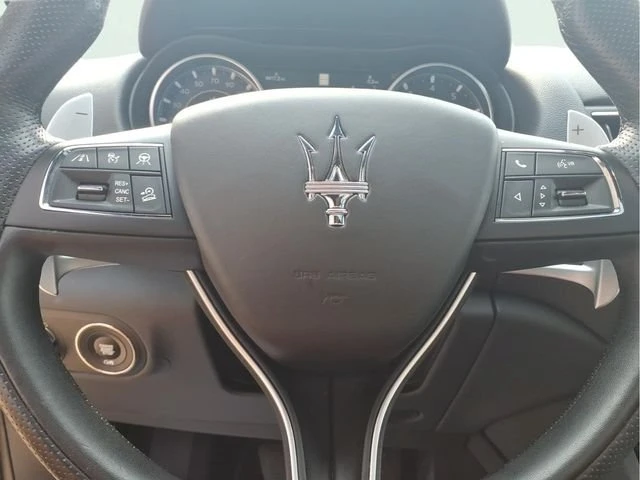 2023 Maserati Levante Modena - Image 11 of 20