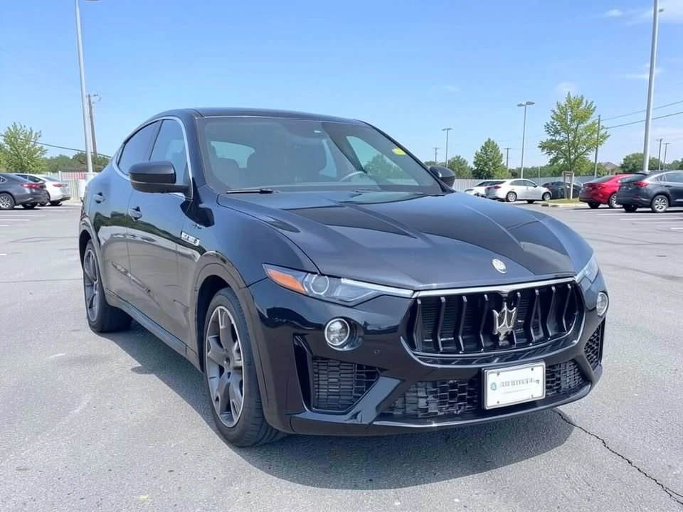 2023 Maserati Levante Modena - Image 5 of 20
