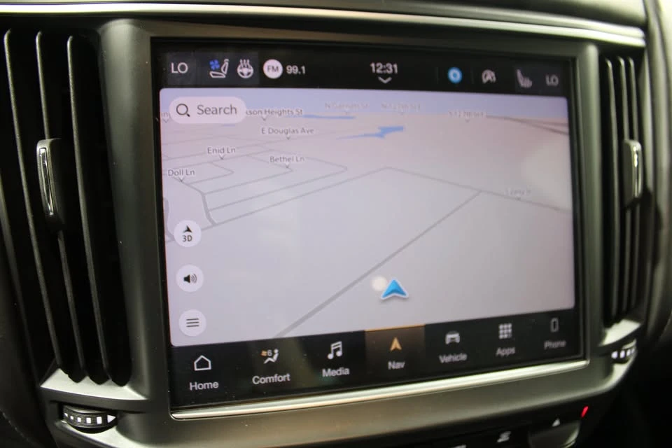 2023 Maserati Levante Modena - Image 14 of 20