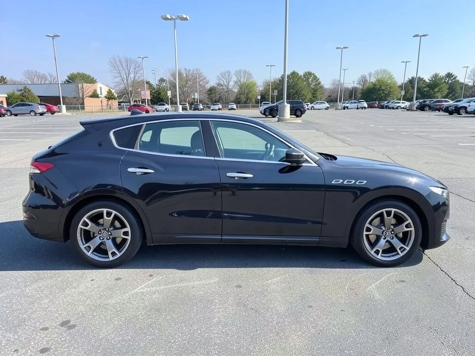 2023 Maserati Levante Modena - Image 3 of 19