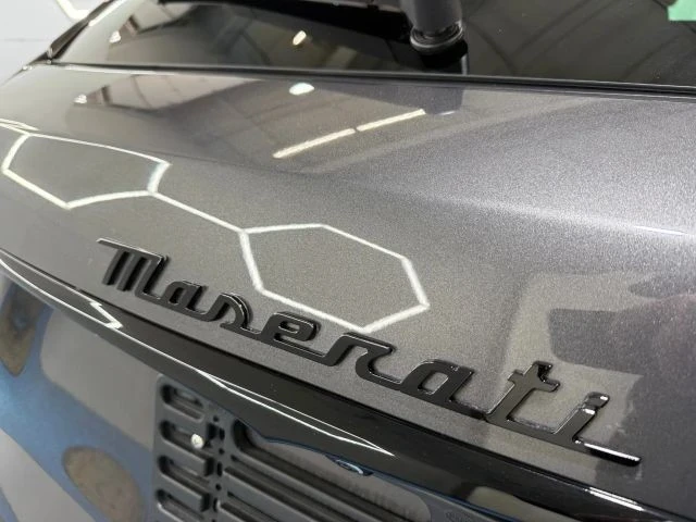 2023 Maserati Levante Modena - Image 9 of 21