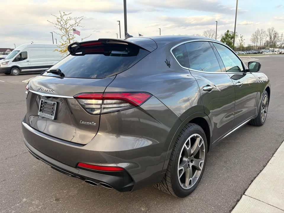 2023 Maserati Levante Modena - Image 7 of 16