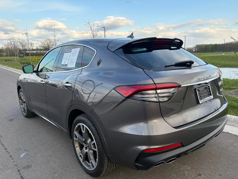 2023 Maserati Levante Modena - Image 5 of 16