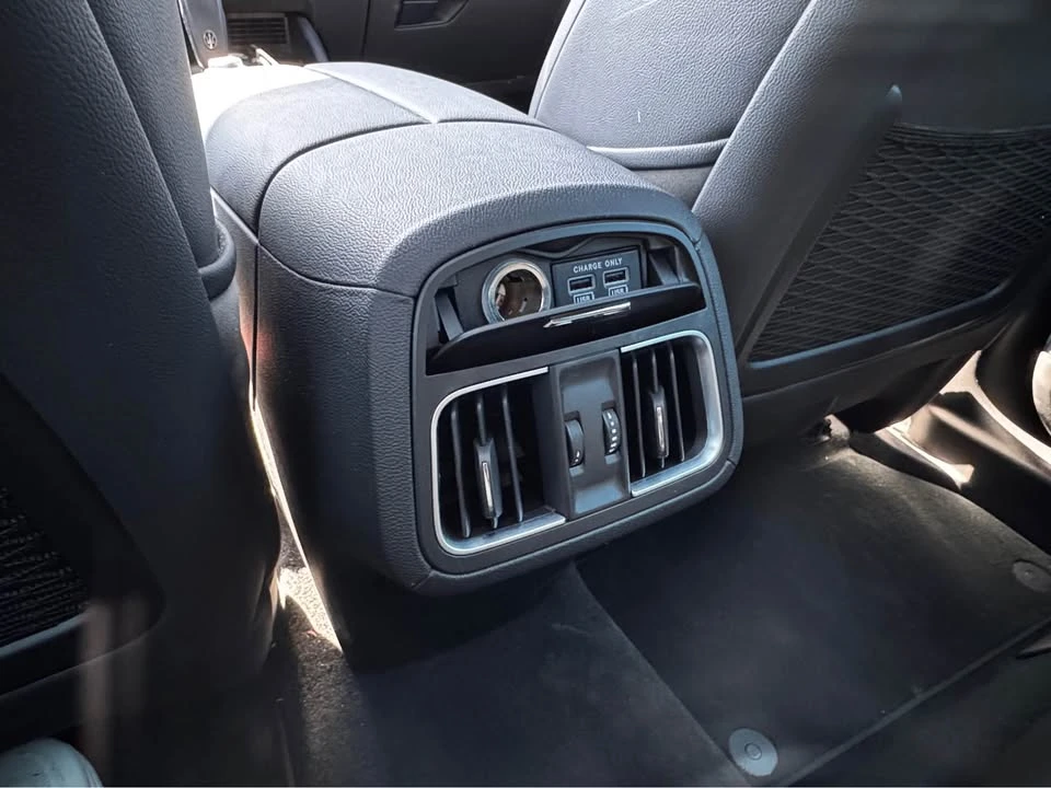 2023 Maserati Levante Modena - Image 7 of 9