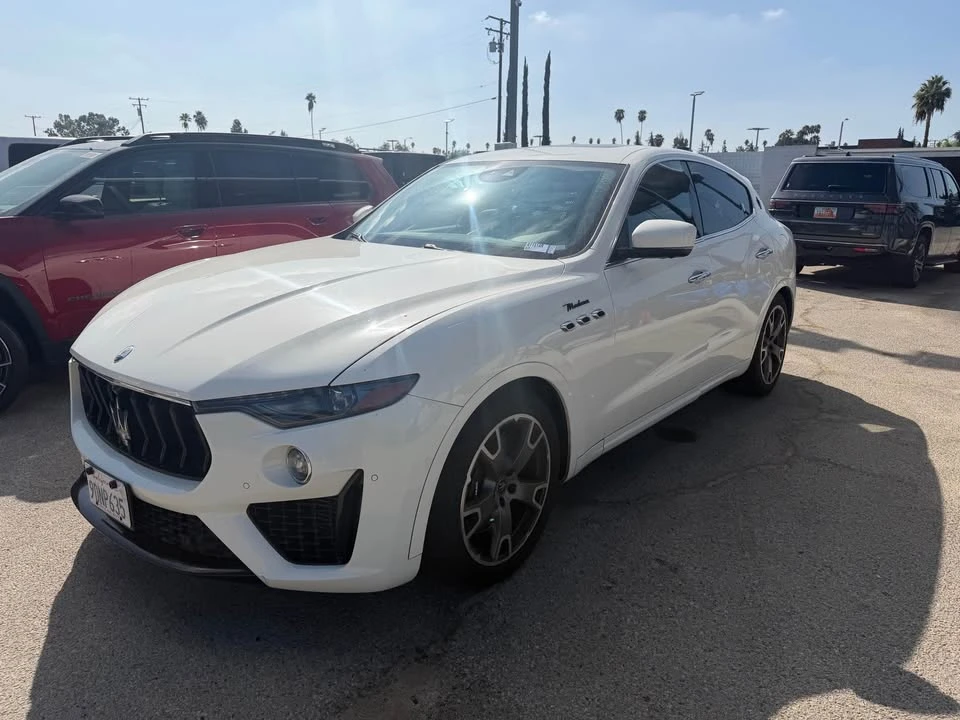 2023 Maserati Levante Modena - Image 2 of 7