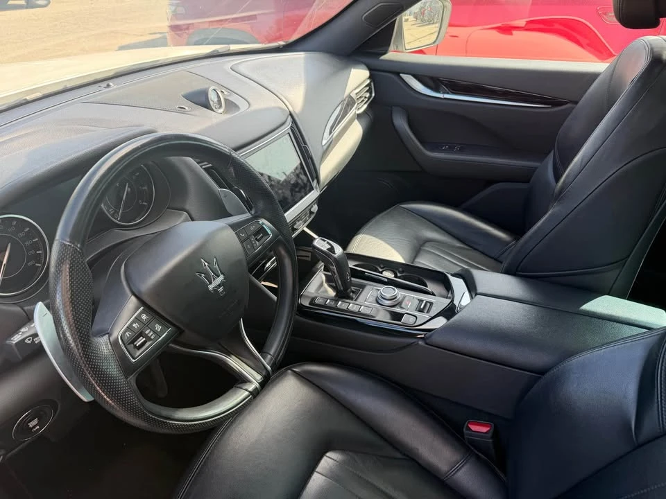 2023 Maserati Levante Modena - Image 3 of 7